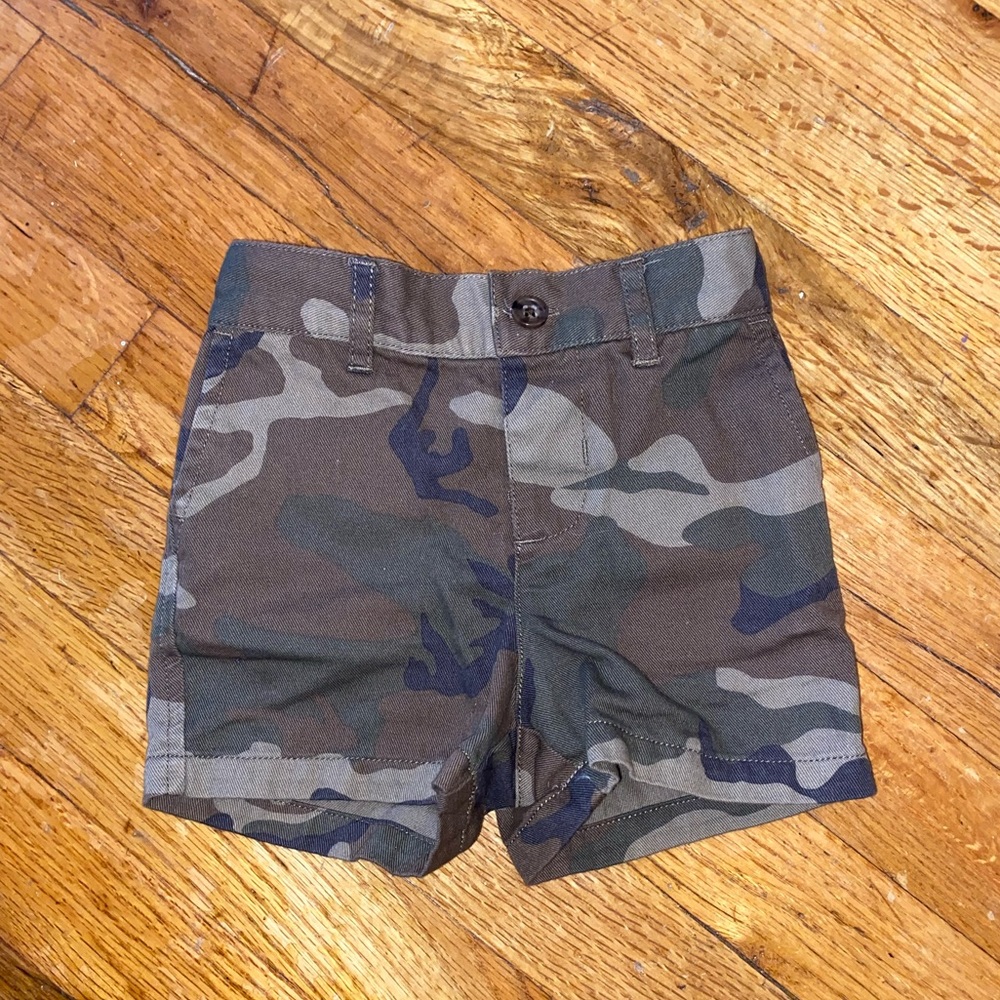 Baby Ralph Lauren Camo shorts Size 6 Months